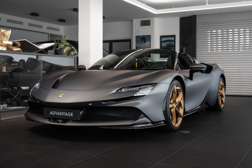 Ferrari SF90 Spider LIFT/LEDS/360/Karbon